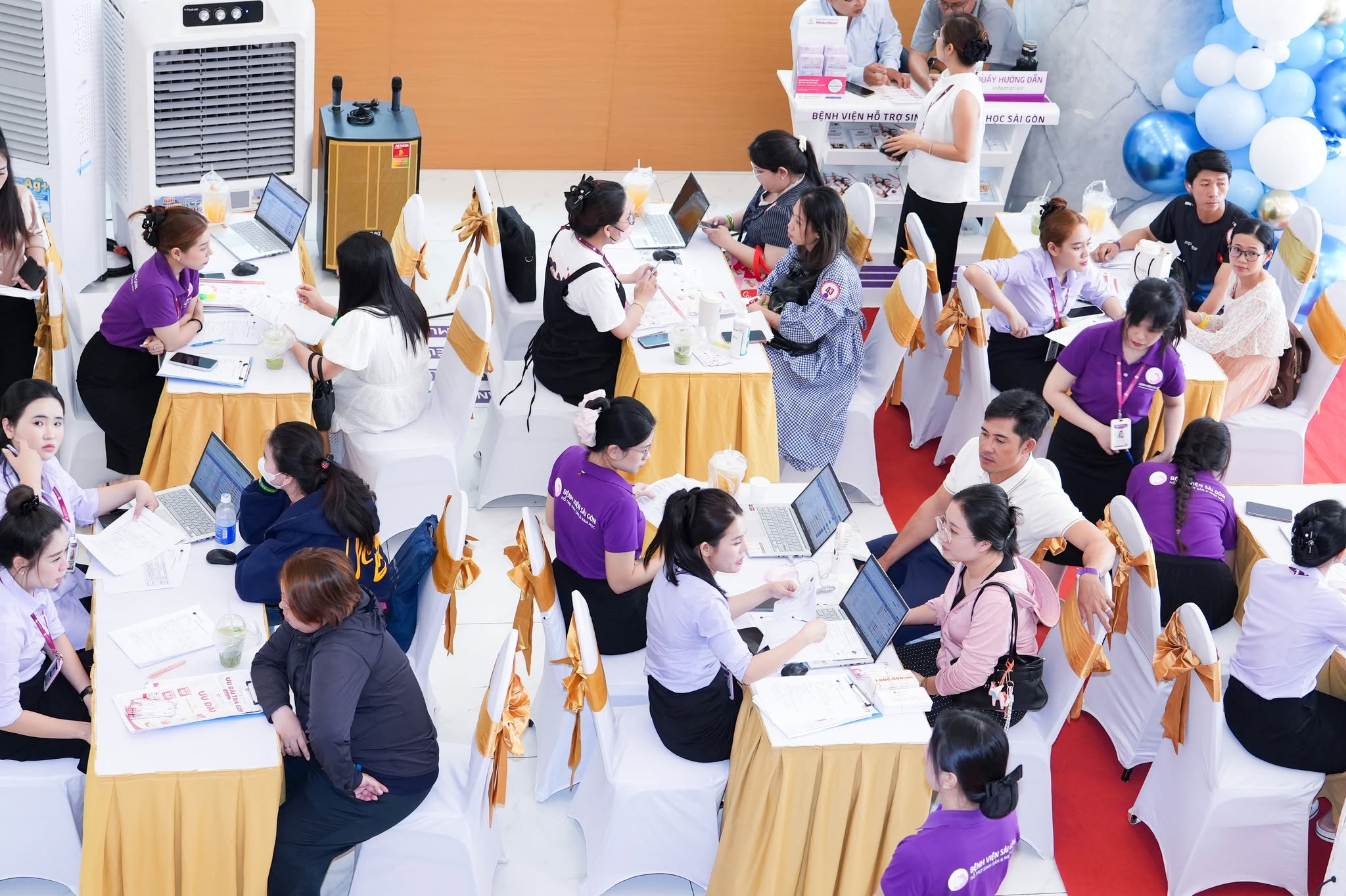 Không gian tọa đàm y khoa tại Bệnh viện Hỗ trợ Sinh sản & Nam học Sài Gòn sai-gon-light-event-cung-cap-thiet-bi-benh-vien-sai-gon-01.jpg