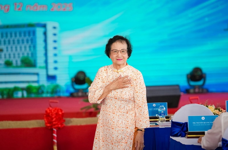 dai-bieu-benh-vien-thong-nhat.jpg