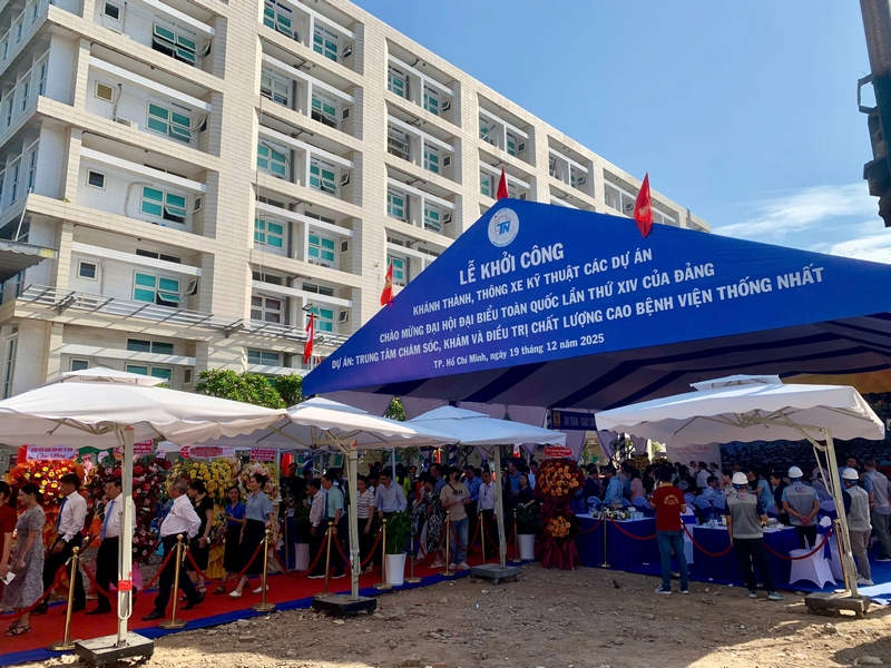khong-gian-ben-ngoai-nha-bat-benh-vien-thong-nhat-14.jpg