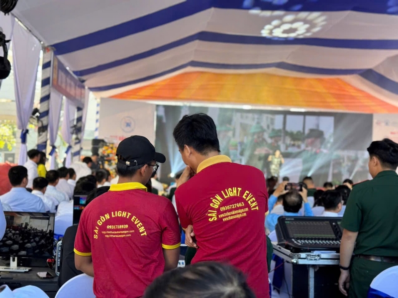 sai-gon-light-event-benh-vien-thong-nhat.jpg