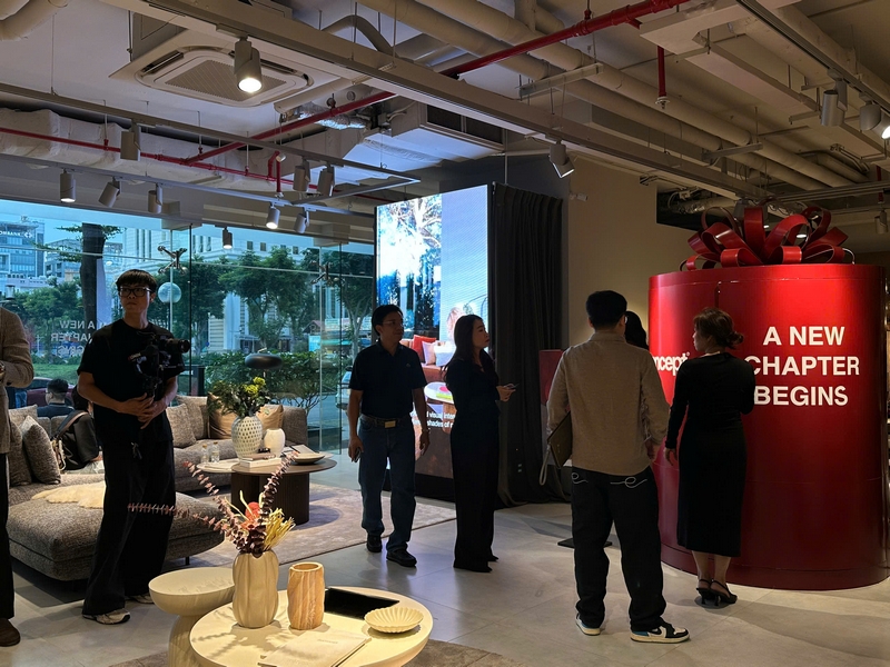 Màn hình LED trong showroom BoConcept hỗ trợ trình chiếu nội dung thương hiệu và tạo điểm nhấn hiện đại man-hinh-led-showroom-boconcept-09.jpg