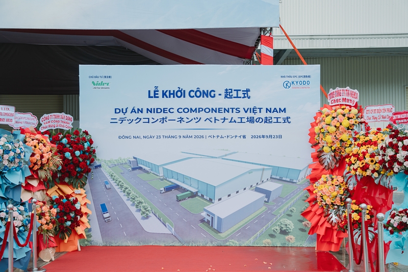 backdrop-le-khoi-cong-nidec-components-07.jpg