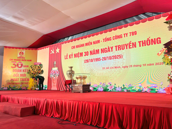 ky-niem-30-nam-ngay-truyen-thong-01