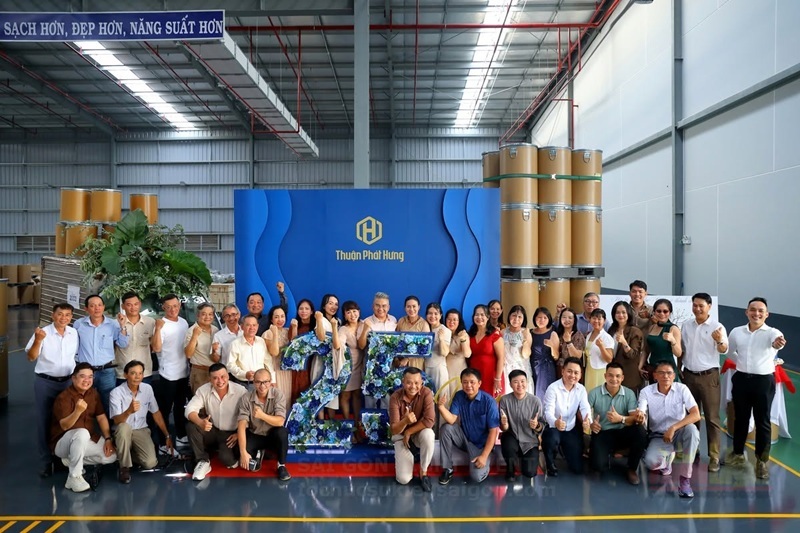 Lễ kỷ niệm 25 năm Thuận Phát Hưng do Sài Gòn Light Event tổ chức trọn gói le-ky-niem-25-nam-thanh-lap-thuan-phat-hung-long-an