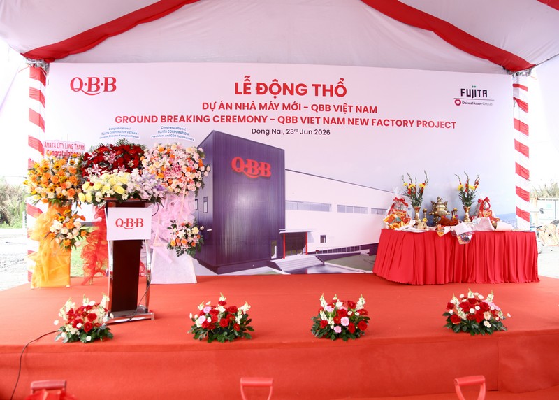 Sân khấu và backdrop lễ động thổ QBB Việt Nam san-khau-le-dong-tho-qbb-viet-nam