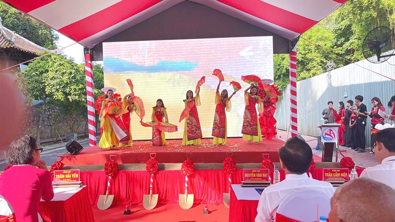 sai-gon-light-event-to-chuc-tron-goi-le-khoi-cong-phuong-binh-thoi_36.jpg