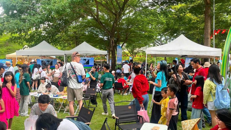 Khách tham gia hoạt động Nam Long Fresh 2026 khach-tham-du-khu-hoat-dong-nam-long-family-day.
