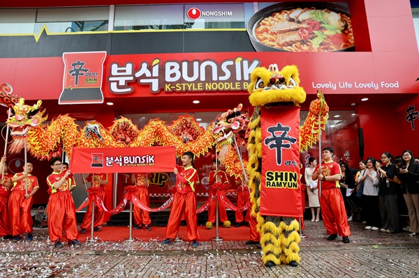 Lễ khai trương Pop-up mì Nongshim nongshim-khai_truong-pop-up-store-dau-tien-tai-viet-nam