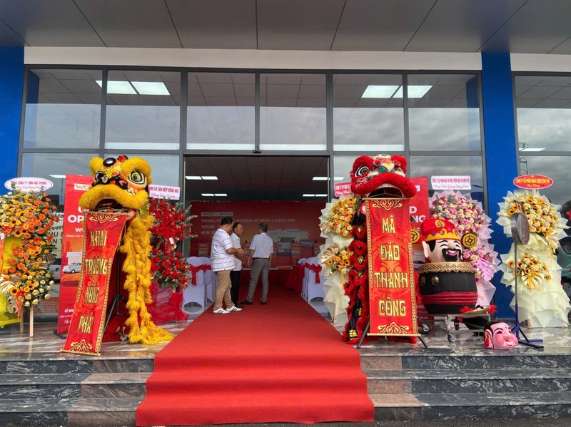 Tổng quan lễ khai trương Trung tâm Trải nghiệm Xe Năng Lượng Mới WCAR – VITRAC tại Đồng Nai sai-gon-light-event-to-chuc-tron-goi-le-khai-truong-sieu-thi-oto-tai-dong-nai_46