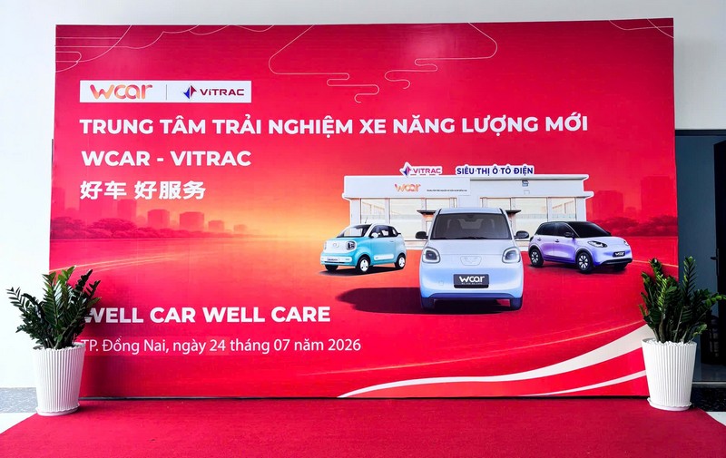 Backdrop checkin dành cho khách mời sai-gon-light-event-to-chuc-tron-goi-le-khai-truong-sieu-thi-oto-tai-dong-nai_64
