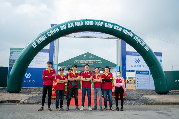 to-chuc-le-khoi-cong-nha-kho-xay-san-tai-nhon-trach