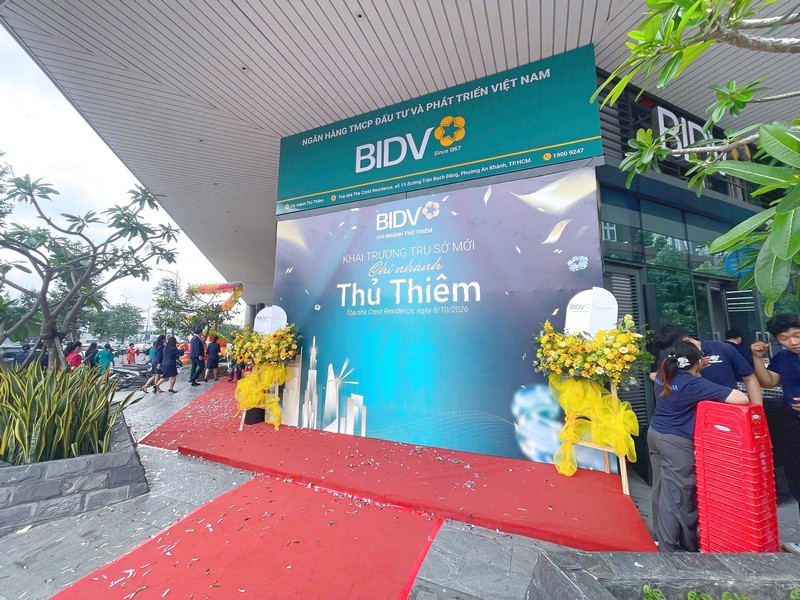 Backdrop mang nhận diện BIDV tại khai trương trụ sở mới Chi nhánh Thủ Thiêm. sai-gon-light-event-dong-hanh-cung-bidv-qua-nhieu-le-khai-truong_8.jpg