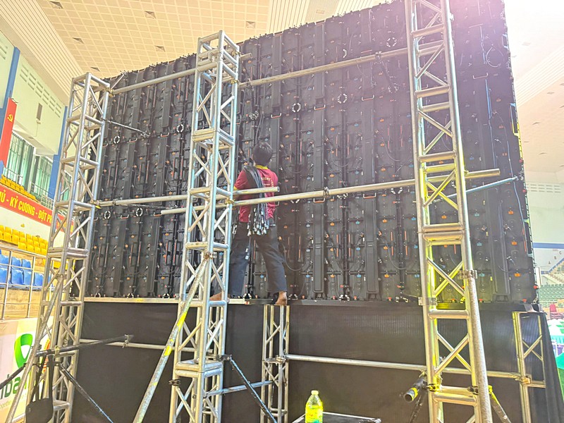 truongtuoi/sai-gon-light-event-setup-thiet-bi-le-xuat-quan-truong-tuoi-dong-nai_18.jpg