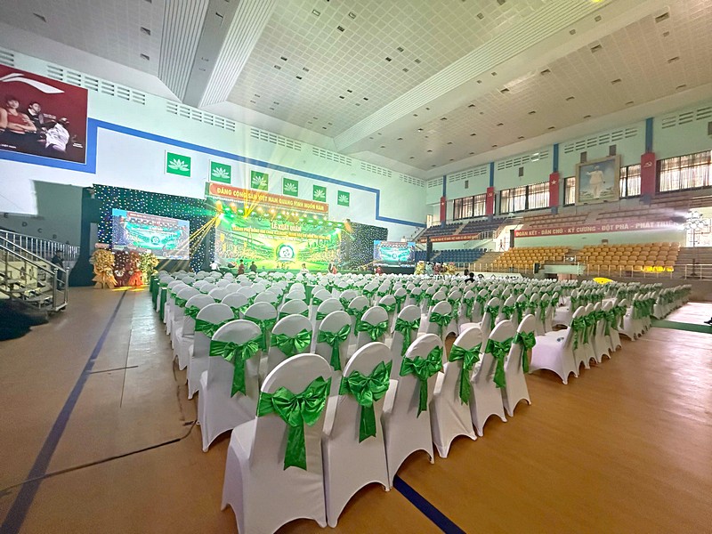 Không gian gần 500 chỗ ngồi tại Lễ xuất quân Trường Tươi Đồng Nai truongtuoi/sai-gon-light-event-setup-thiet-bi-le-xuat-quan-truong-tuoi-dong-nai_89.jpg