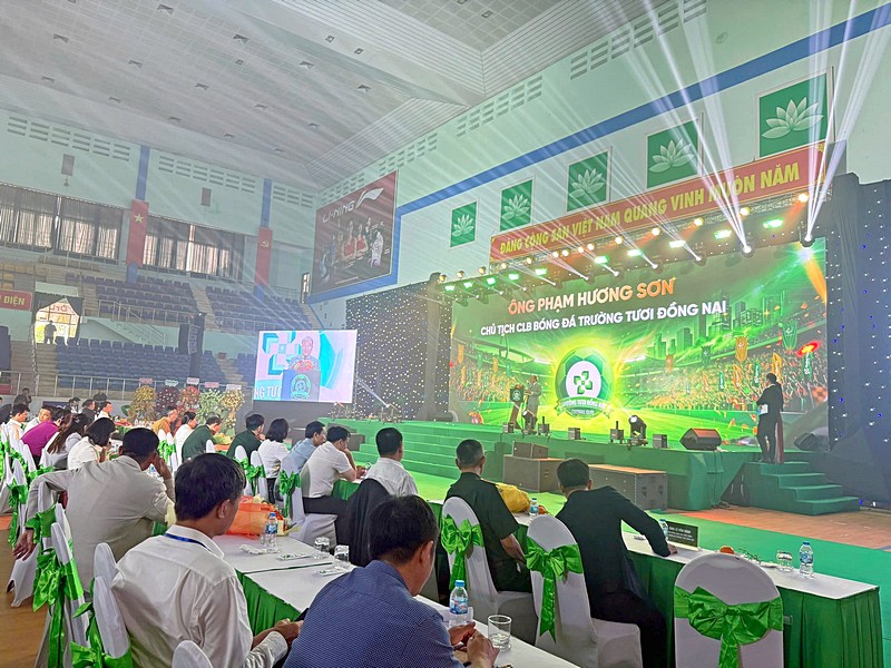truongtuoi/sai-gon-light-event-to-chuc-le-xuat-quan-clb-truong-tuoi-dong-nai-vleague-2026-2027_62.jpg
