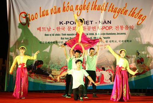 Tổ chức lễ hội sự kiện cộng đồng