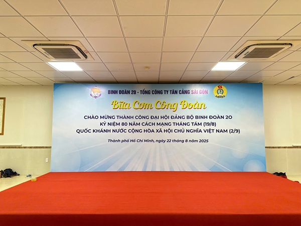 Cung cấp thiết bị sự kiện tại “Bữa cơm Công đoàn” của Binh đoàn 20 Tân cảnh Sài Gòn