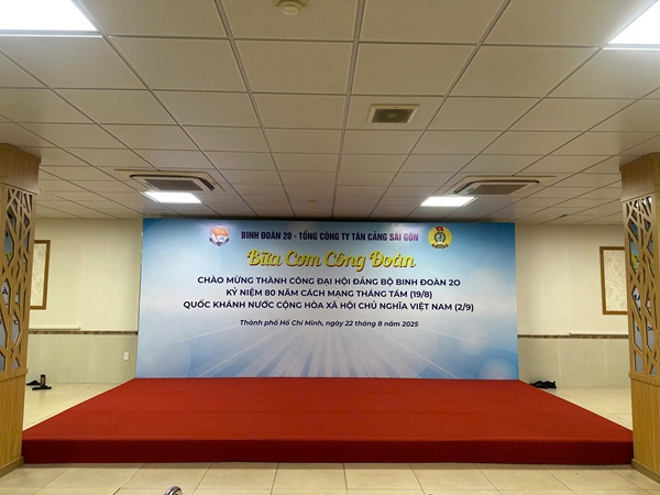 Cung cấp thiết bị sự kiện tại “Bữa cơm Công đoàn” của Binh đoàn 20 Tân cảnh Sài Gòn