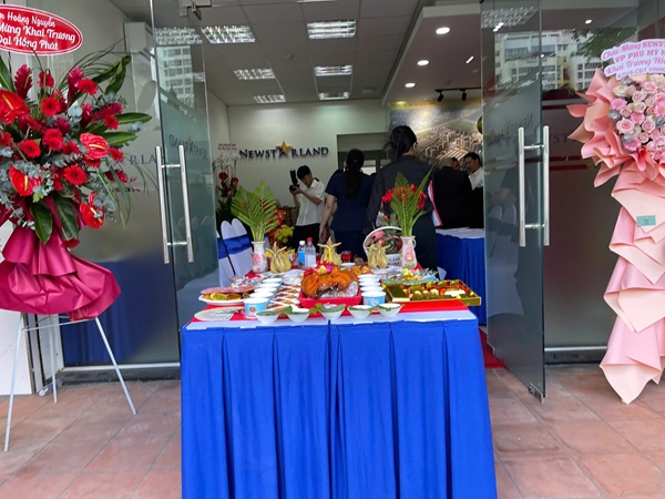 NewstarLand Khai Trương Văn Phòng Chi Nhánh Phú Mỹ Hưng NewstarLand Khai Trương Văn Phòng Chi Nhánh Phú Mỹ Hưng