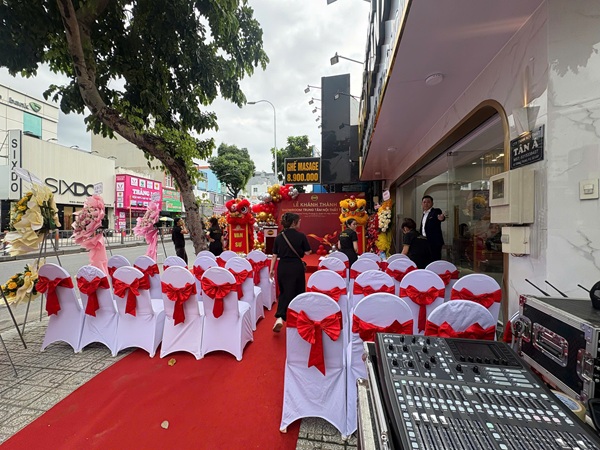 Lễ khai trương Trung tâm Nội thất Tân Á Lễ khai trương Trung tâm Nội thất Tân Á