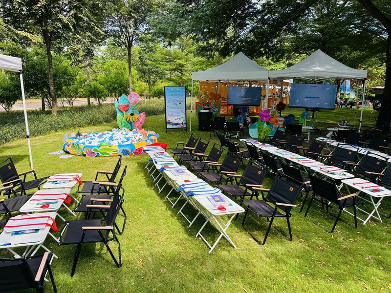 Khu vực trải nghiệm với ghế camping và bàn gấp ghecamping/cho-thue-ghe-camping-gap-gon-tphcm-so-luong-lon_6.jpg