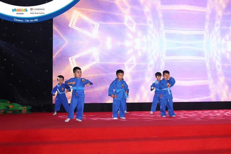 Sài Gòn Light Event đồng hành setup và vận hành sự kiện trường học tại Morris School 1_le-tot-nghiep-bieu-dien-am-nhac-morris-school-2026.jpg