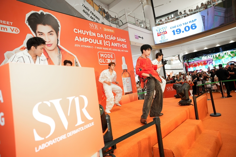 barie-phan-luong-su-kien-meet-greet-svr-guardian-11.jpg